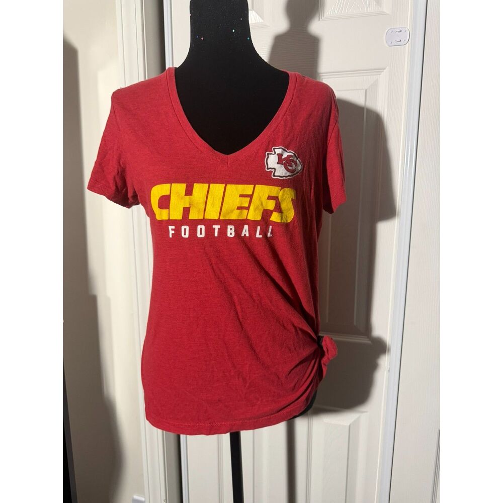 #244 - KC Chiefs Tshirt Bundle - Large Women's - 2 tops